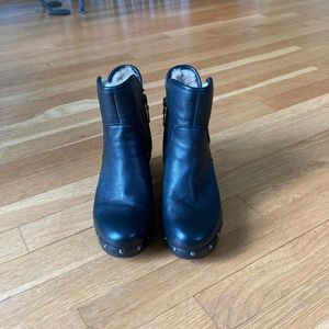 Ugg leather boots